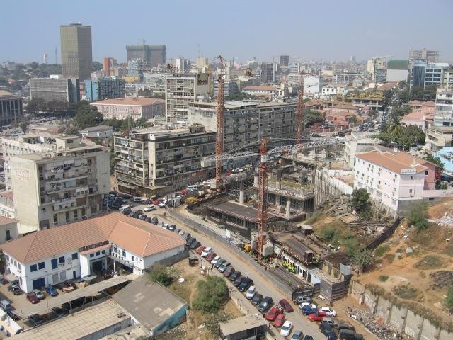 عاصمة أنغولا