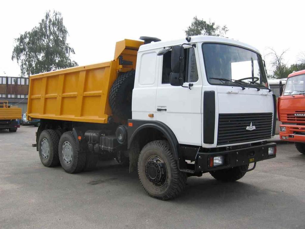 truck MAZ-5516