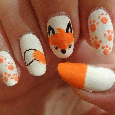 manicure with Fox