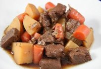 Prepare the potato stew with meat