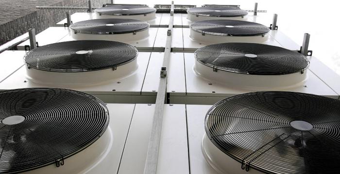 instalador de sistemas de ventilación del aire acondicionado