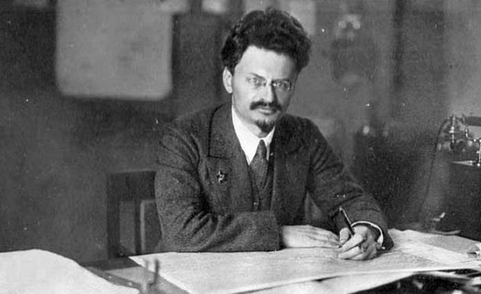 l d Trotsky
