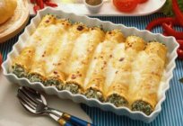 Pasta with chicken in the oven. Recipes