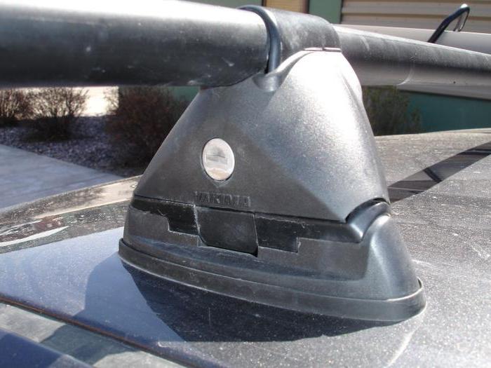 arc on the car roof thule