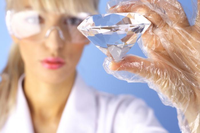 виробництво штучних алмазів