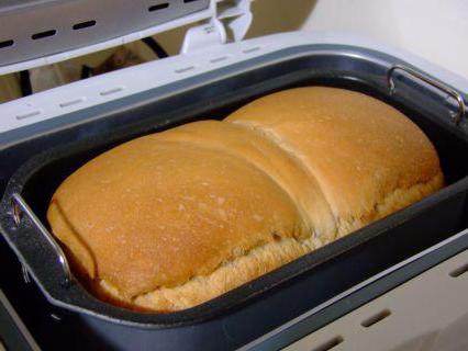 das Brot aus dem Mehl ohne Gluten