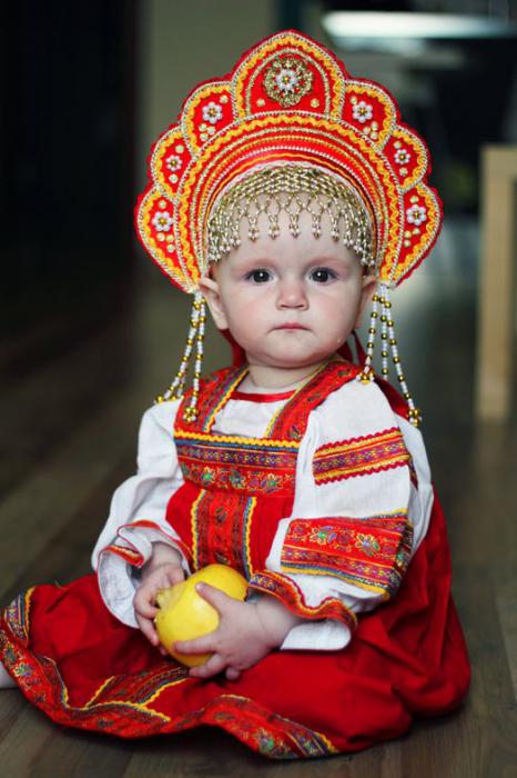 Russian folk clothes photo