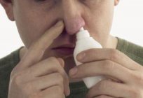 目が充血、鼻水が出ます。 なぜ鼻詰まりを抑すか？