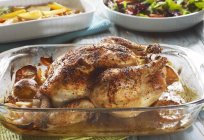 Lezzetli tavuk fırında: tarifler, özellikler, pişirme ve yorumlar
