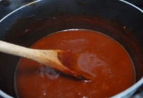 Prepare tomato ketchup at home for the winter