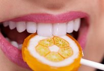 Schreckliche Zähne bei Erkrankungen