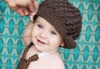 محبوك قبعة طفل هو جزء مهم من خزانة الملابس