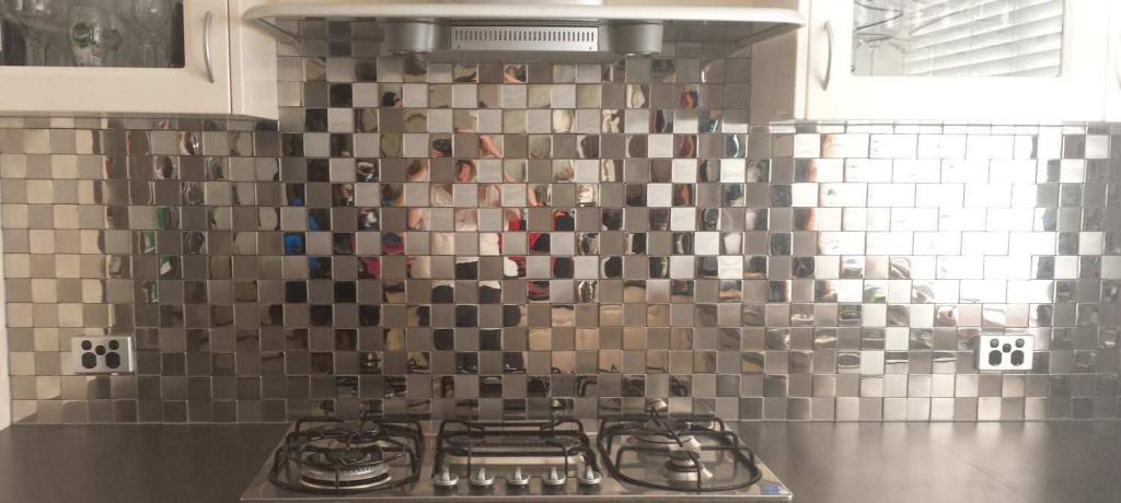 Variedades de mosaico de cristal para la cocina delantal