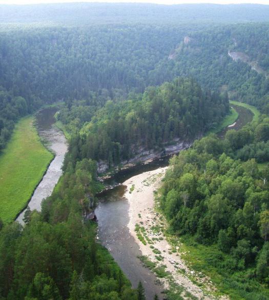 водоспад в Росії на річці Куперля