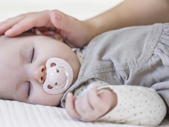 bir çocuk 9 ay uykusunda ağlıyor
