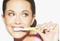 その秘密は、ハリウッド笑顔:歯磨き粉
