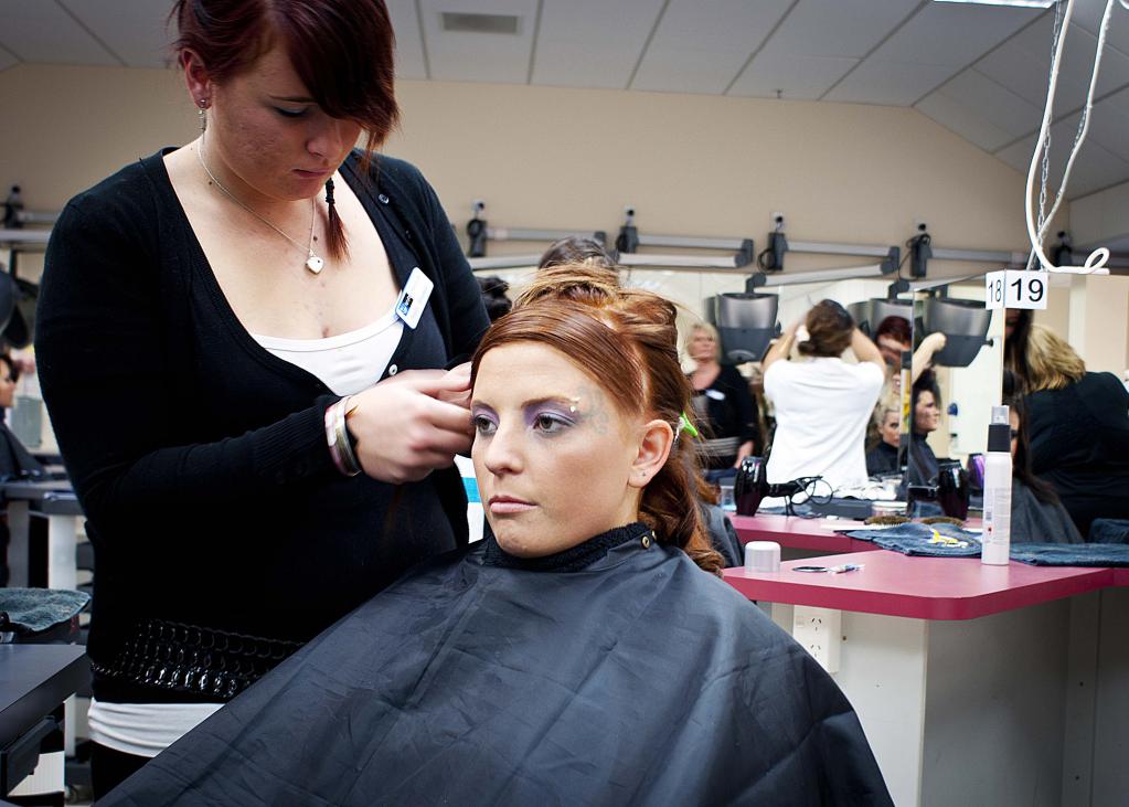 Courses of hairdressers, Moscow