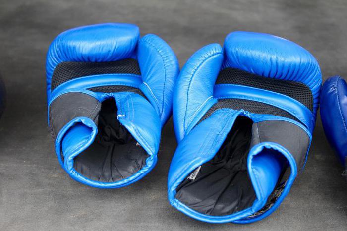 la protección de boxeo tailandés