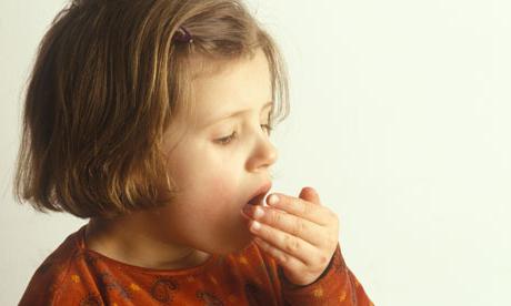 نباح السعال عند الأطفال وكيفية علاج