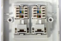 How to connect a power outlet for Internet and phone?