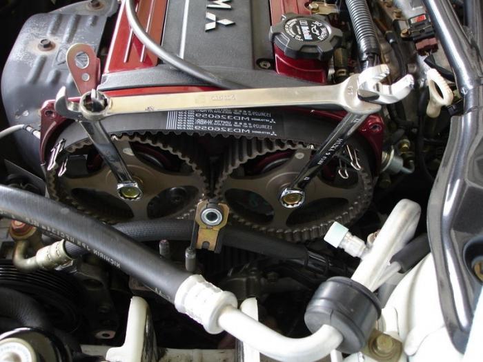 How to change the timing belt