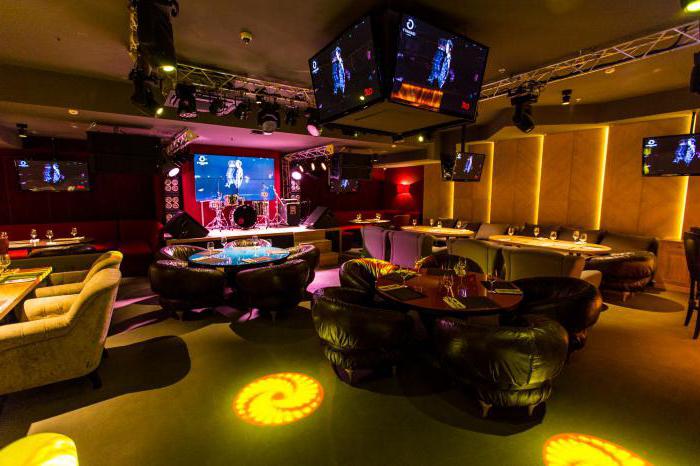 the best karaoke bars in Moscow