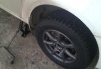 Studded tires 