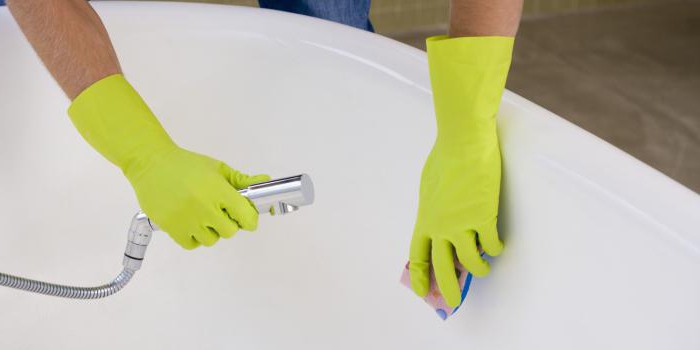ferramentas eficazes para a limpeza de banheiro
