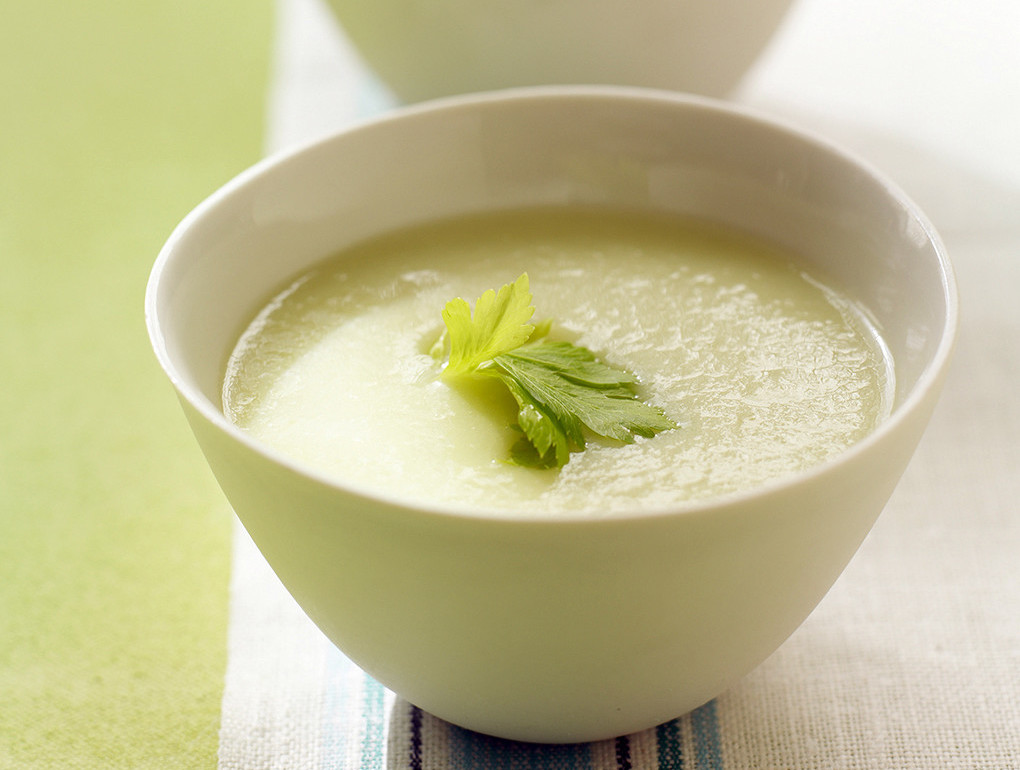 zupy-puree z łodyg selera