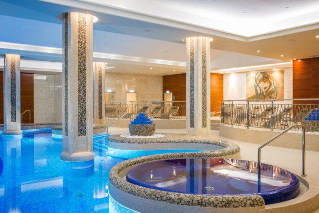 hotel riviera resort spa الشروق
