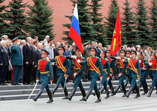 the Semenovsky regiment in Moscow