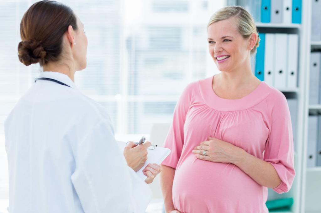 consultation of the obstetrician-gynecologist