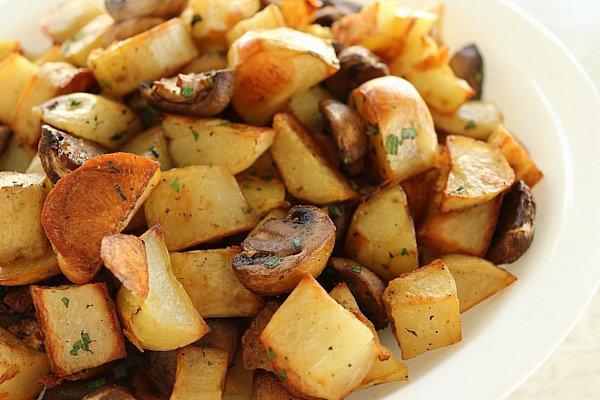how to cook potatoes with mushrooms