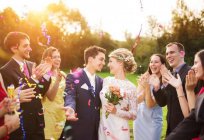 İlginç sorular hakkında yeni evliler için misafir listesi, özellikleri ve seçenekleri