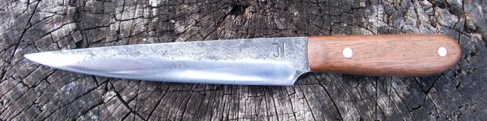 яка найкраща сталь для ножа