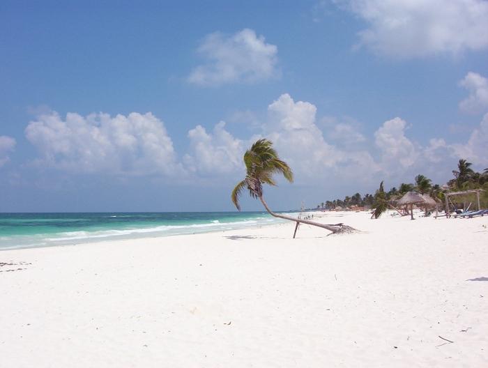 شاطئ تولوم في المكسيك
