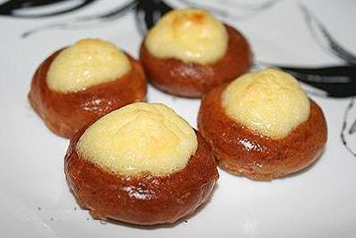 pastel de queso de masa de levadura de la receta de ватрушек