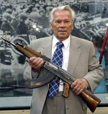 传记的卡拉什尼科夫冲锋枪米哈伊尔*卡拉什尼科夫
