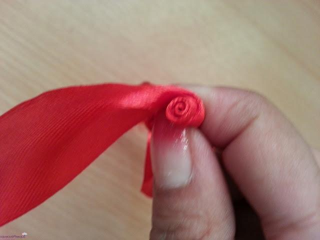 rose ribbon