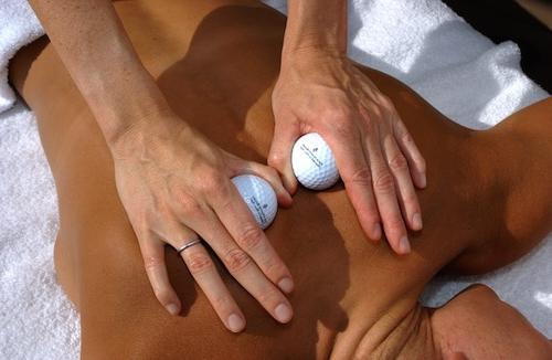 Massage women's intimate areas