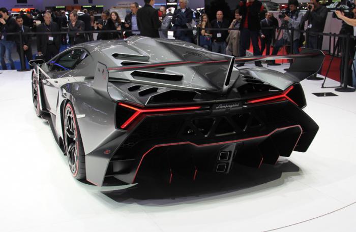 Lamborghini Veneno ціна