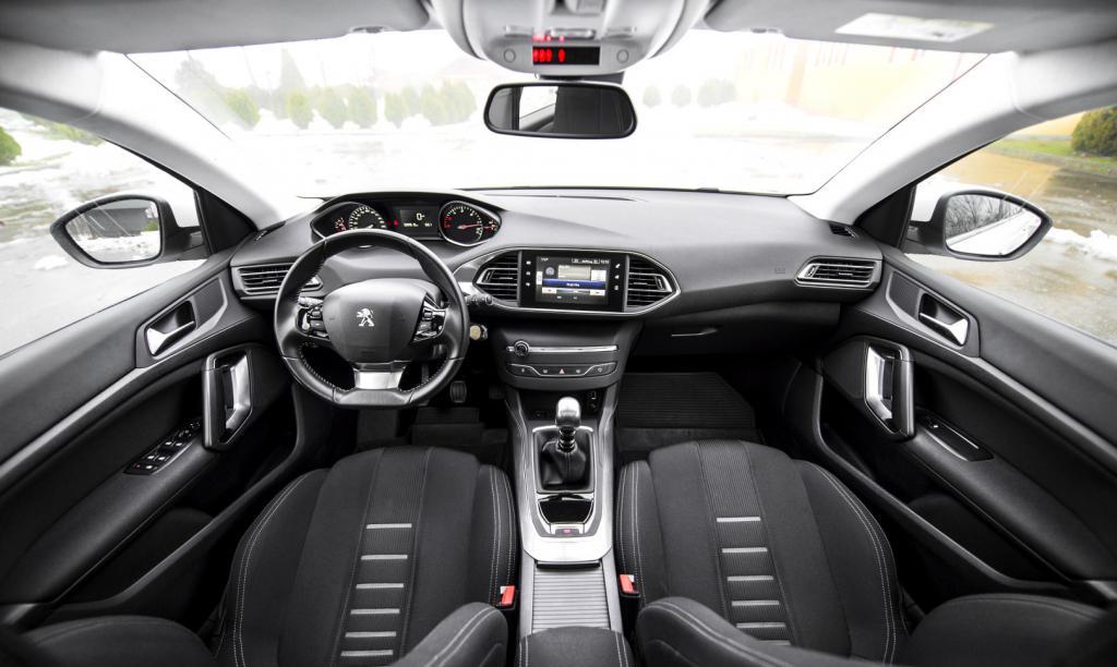 Peugeot 308 SW review and specifications