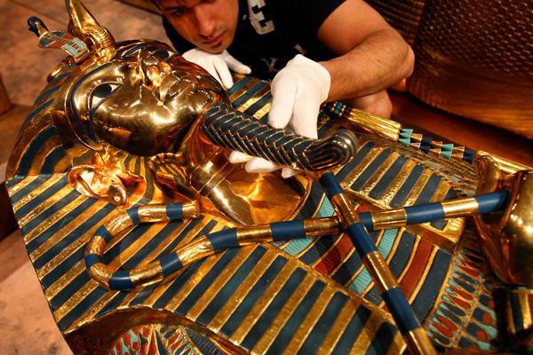 altın maske tutankhamun