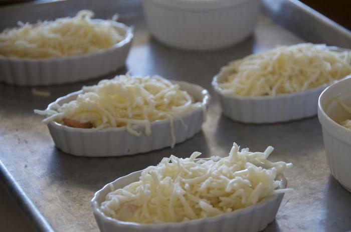 step-by-step recipe of julienne with mushrooms and cheese
