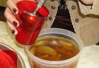 Узвар: рецепт насиченого напою із сухофруктів і десерти з нього