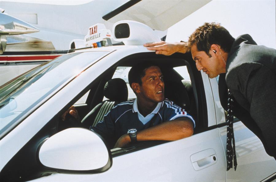 the story of the film "Taxi 2" 2000