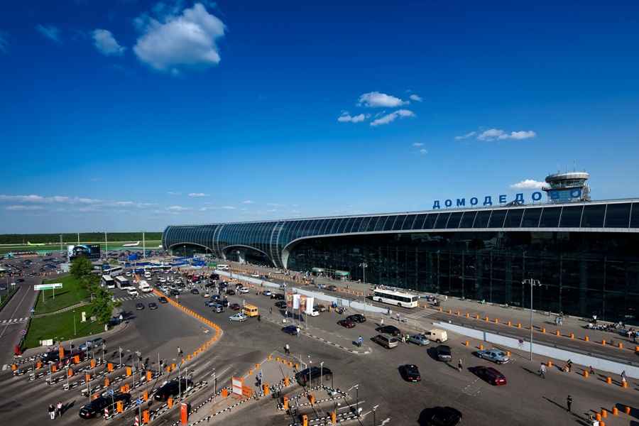 belorussky tren istasyonu, domodedovo uluslararası havaalanı