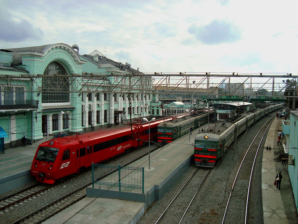 ドモジェドヴォBelorussky鉄道駅か