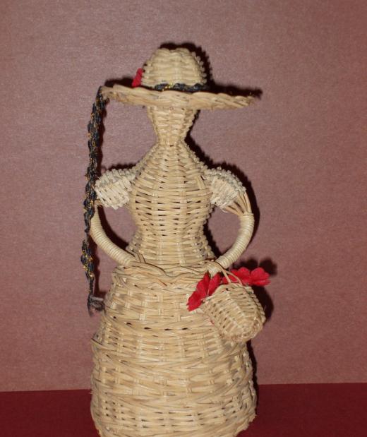 how to make a doll out of straw