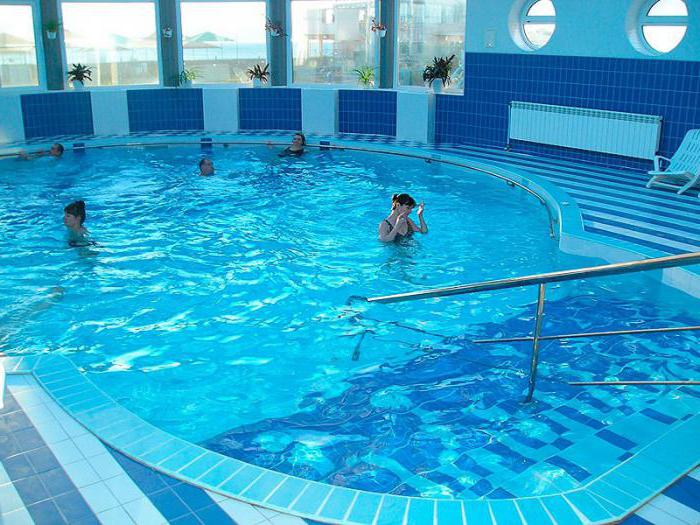 sanatoryum Kırım ile bir tuzlu su havuzu